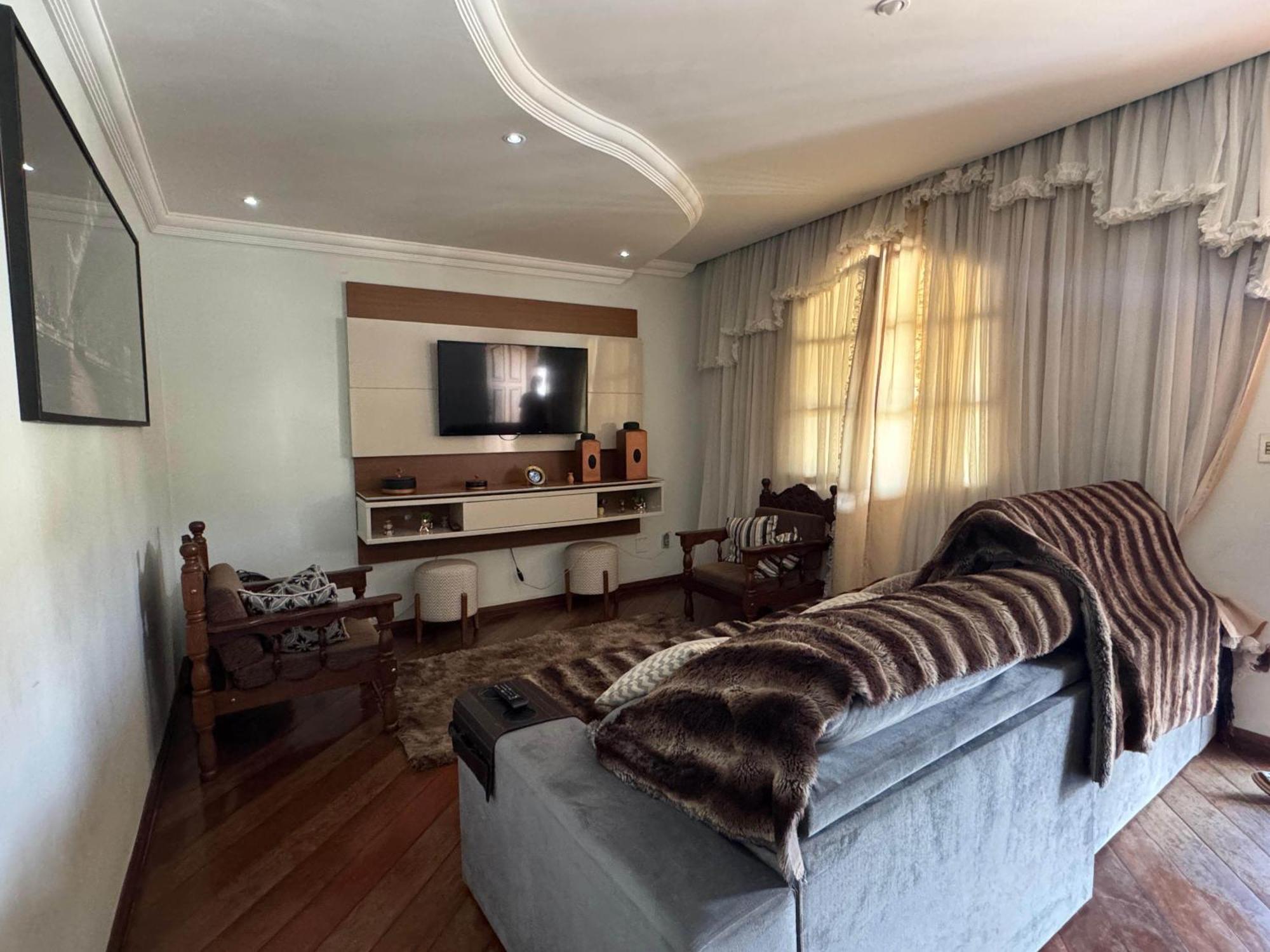 Homestay Da Cris Itabira